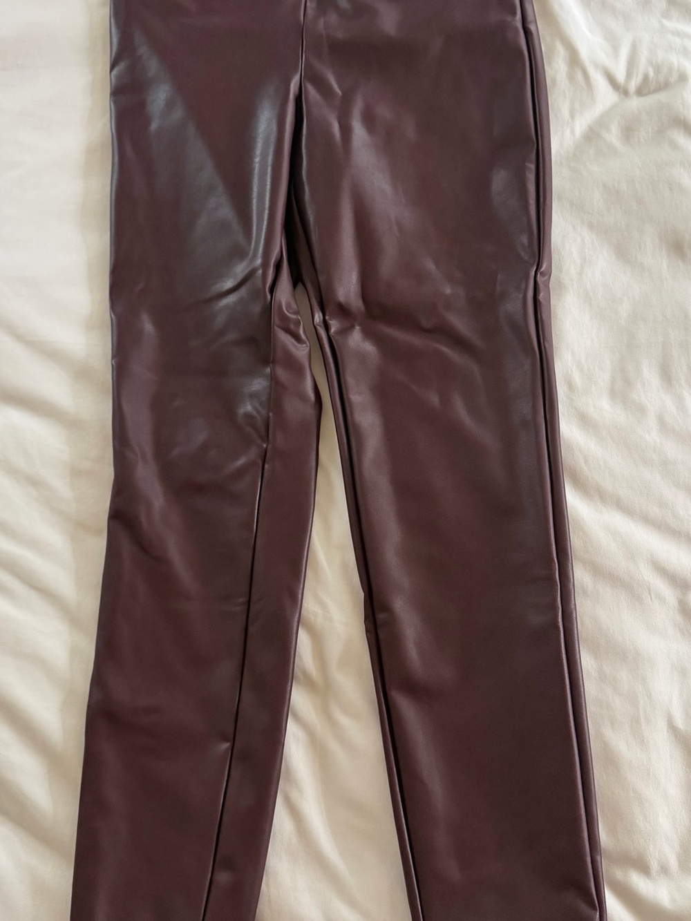 Laundry by Shelli Segal Burgundy Faux Leather Skinny Pants Women’s M